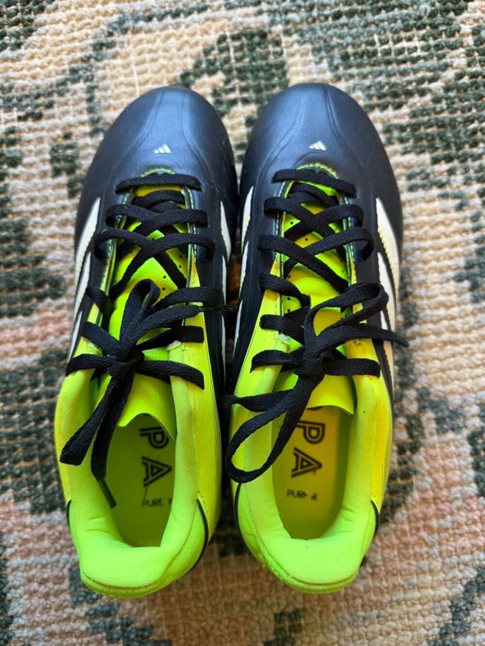 Boys Adidas Copa Soccer Cleats Size 4 Black Neon Yellow